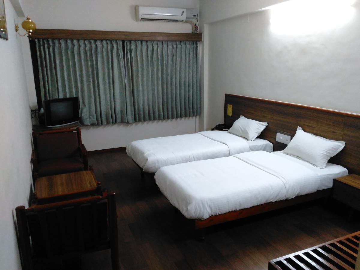 Hotel Sivaranjani Erode Exterior foto